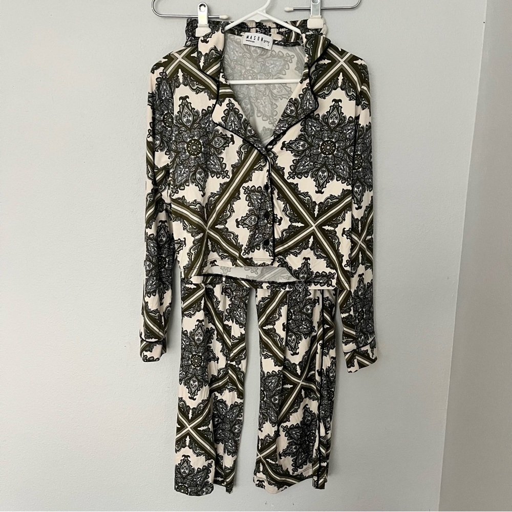 MasonGrey PJ set size small